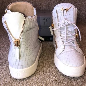Guiseppe Zanotti Mens May Mid Top Zayn Sneakers